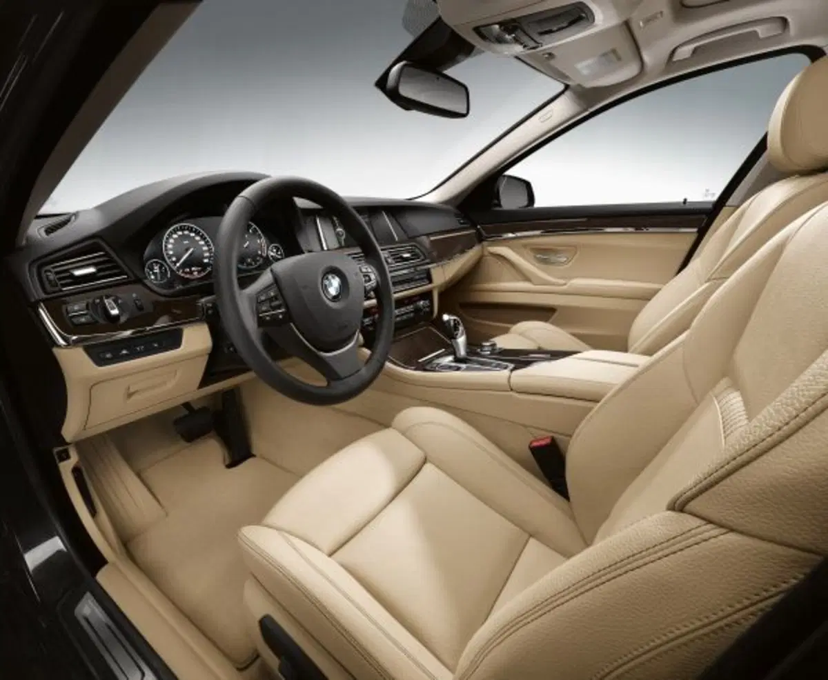 BMW Serie 5 M5 (5)