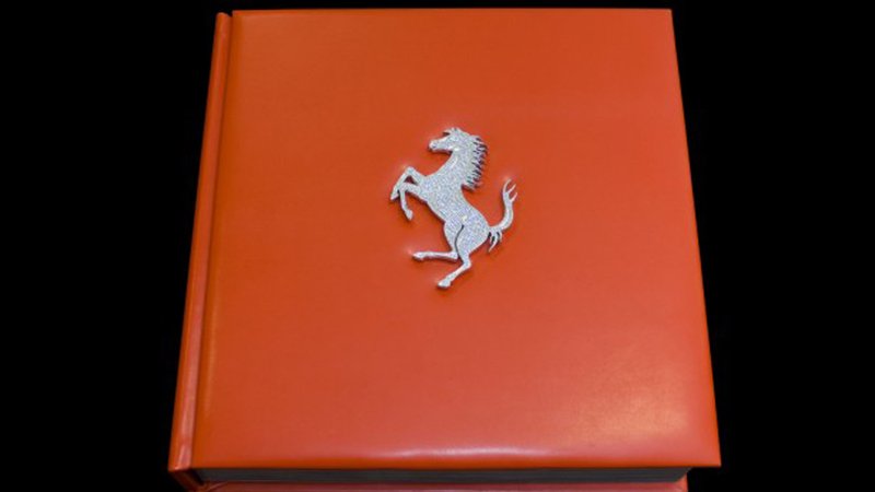 Ferrari: presentato un libro da 180.000 Euro