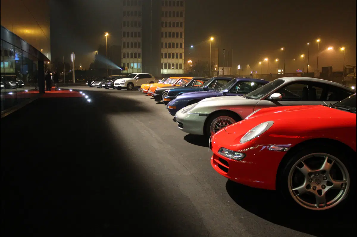 Porsche: inaugurato un nuovo dealer a Milano (61)