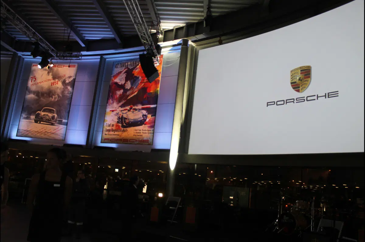 Porsche: inaugurato un nuovo dealer a Milano (70)