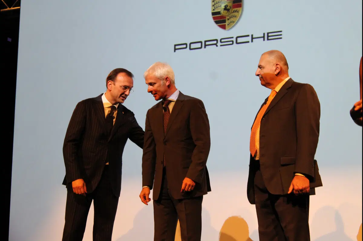 Porsche: inaugurato un nuovo dealer a Milano (75)