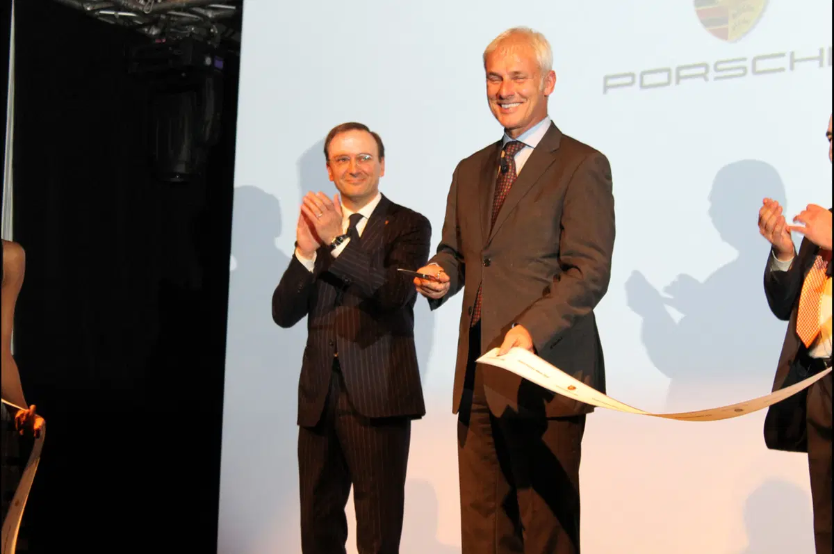 Porsche: inaugurato un nuovo dealer a Milano (78)