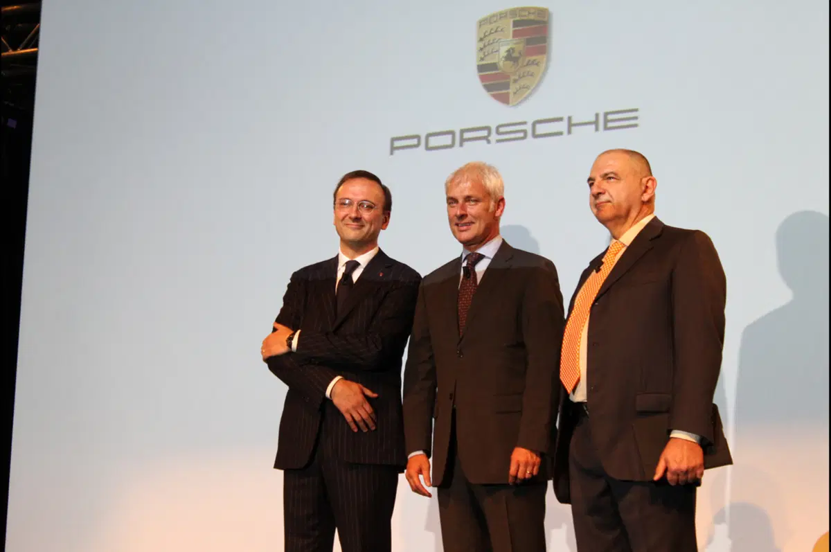 Porsche: inaugurato un nuovo dealer a Milano (101)