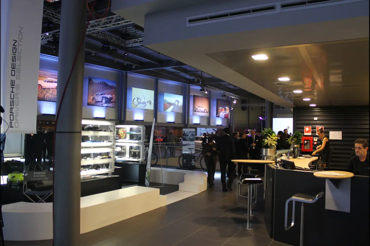 Porsche: inaugurato un nuovo dealer a Milano (117)