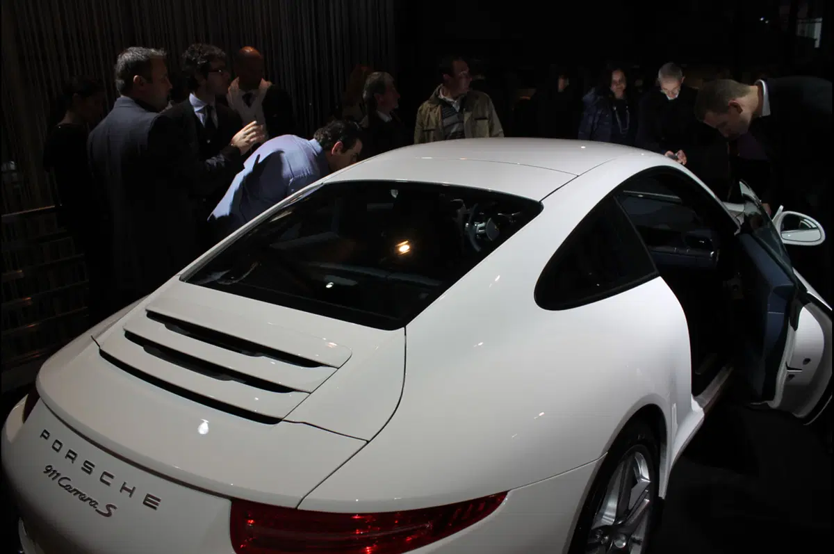 Porsche: inaugurato un nuovo dealer a Milano (140)