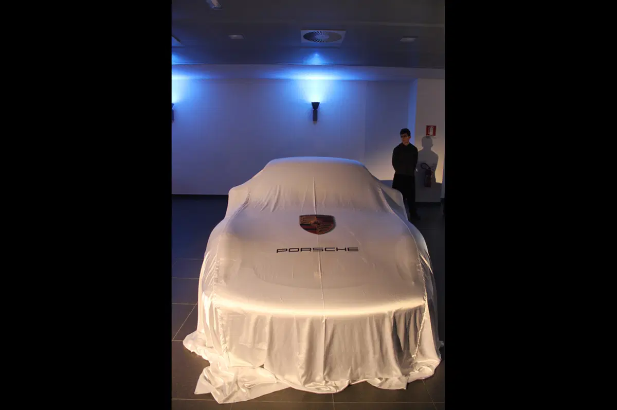 Porsche: inaugurato un nuovo dealer a Milano (145)