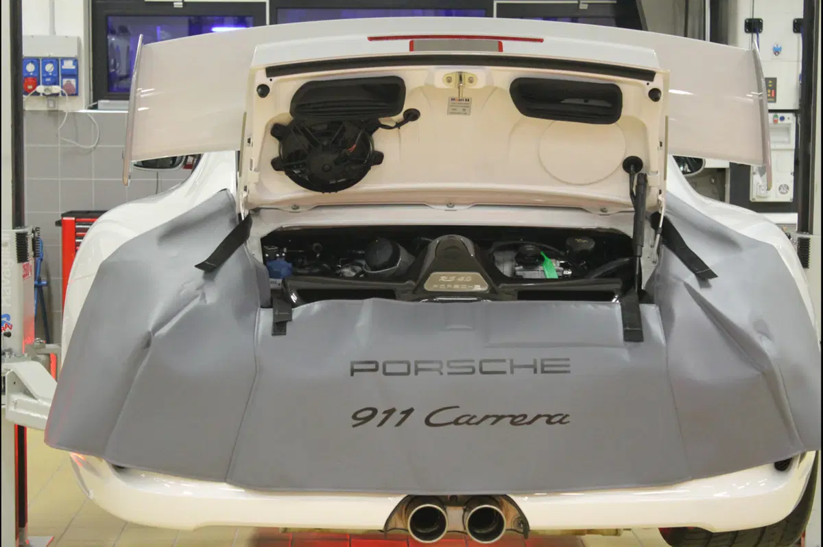 Porsche: inaugurato un nuovo dealer a Milano (150)