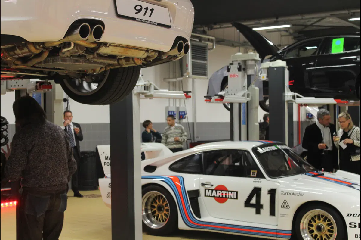 Porsche: inaugurato un nuovo dealer a Milano (167)