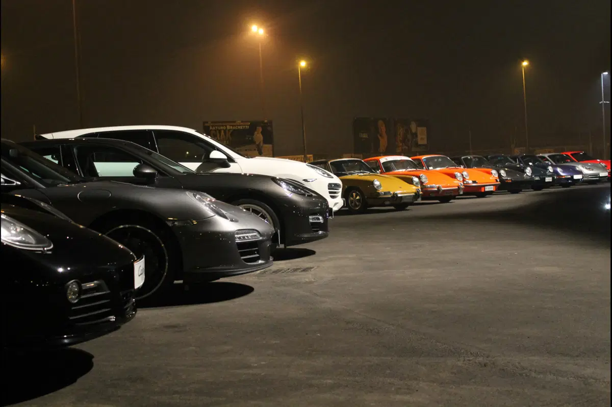 Porsche: inaugurato un nuovo dealer a Milano (186)