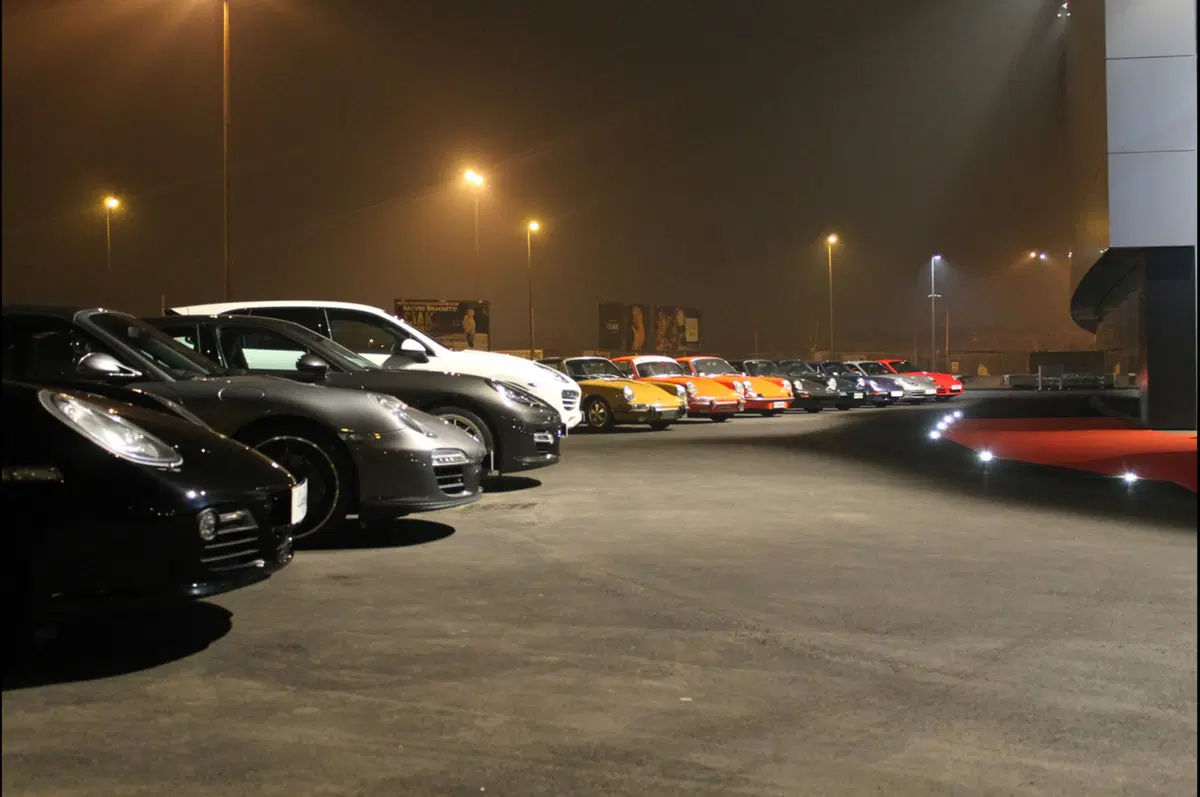 Porsche: inaugurato un nuovo dealer a Milano (189)
