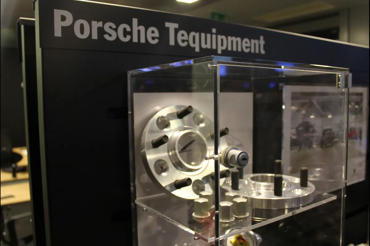 Porsche: inaugurato un nuovo dealer a Milano (197)
