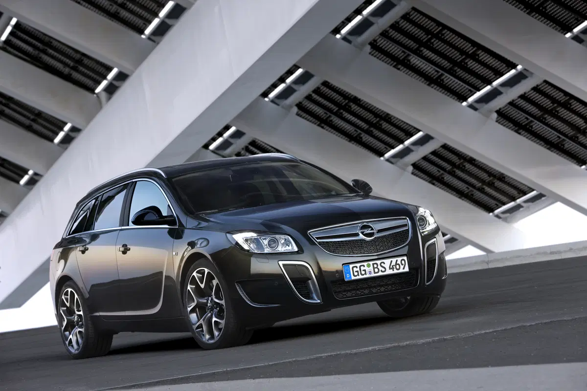 Opel Insigna 2.0 CDTI BiTurbo (8)