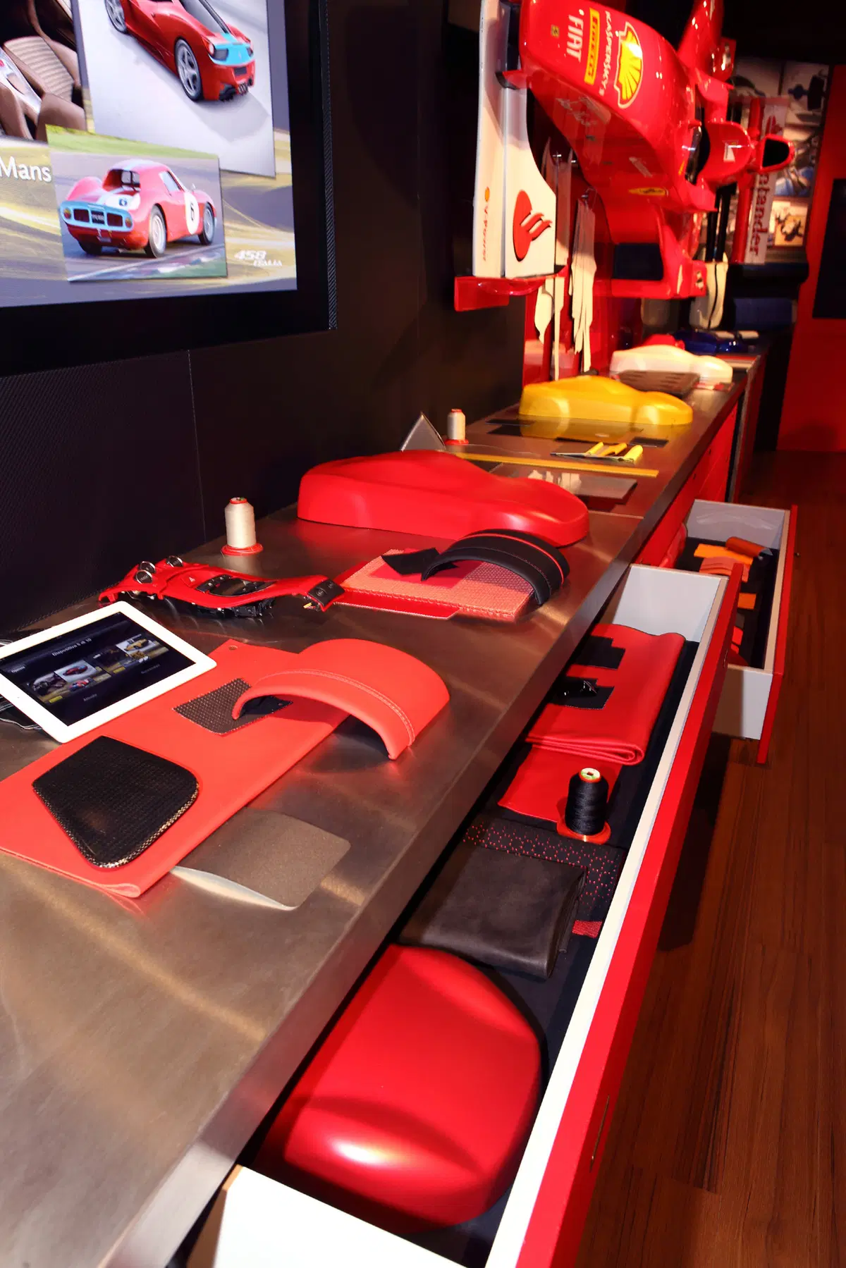 Ferrari Tailor-Made: il programma di personalizzazione (5)