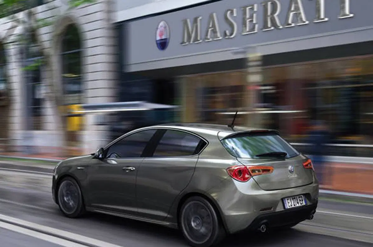 Alfa Romeo Giulietta: nuova serie limitata For Maserati