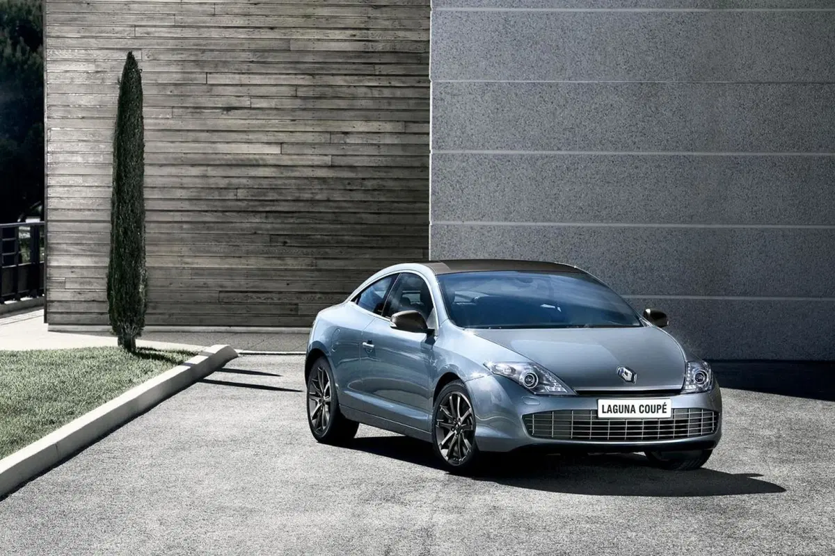 Renault Laguna Coupé 2012 (5)