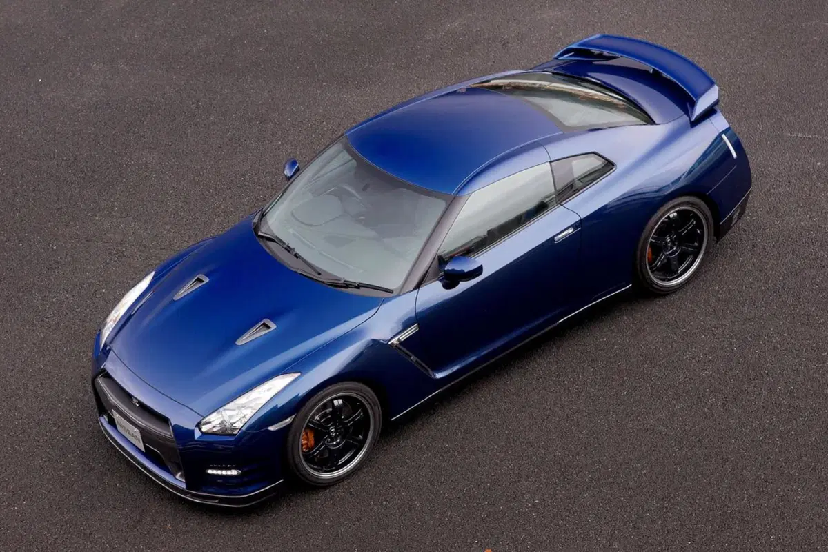 Nissan GT-R: un Track Pack per l'Inghilterra