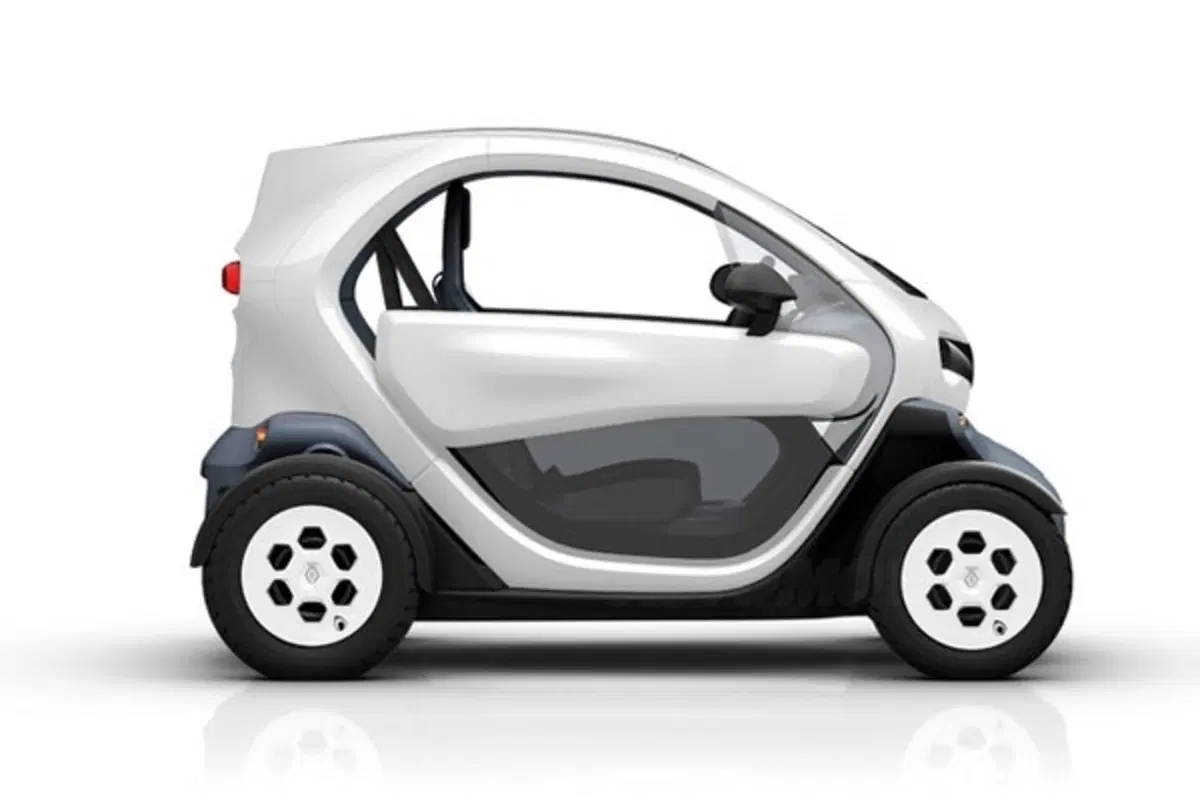 Renault Twizy: listino prezzi (9)