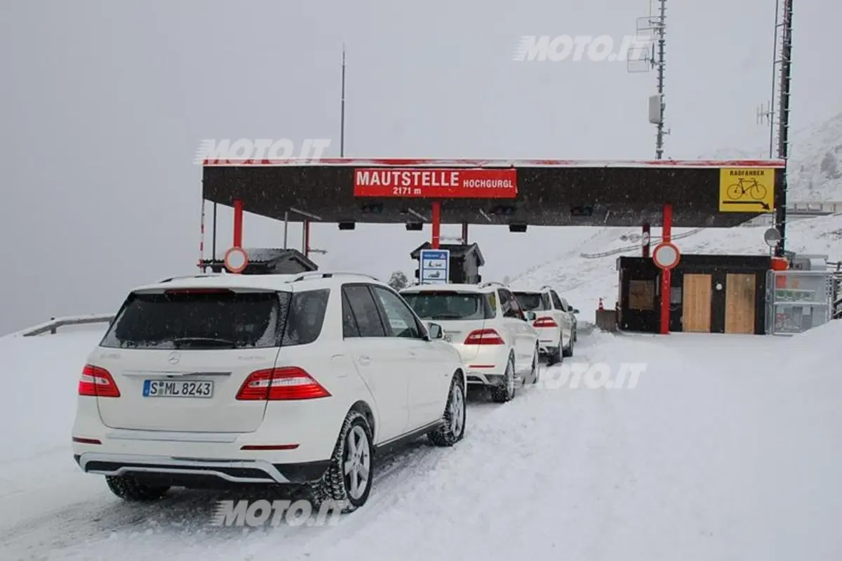 Mercedes-Benz 4Matic (9)