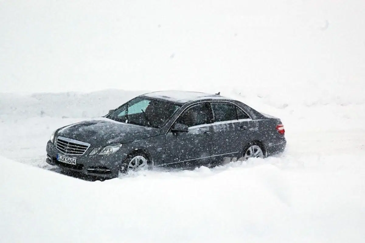 Mercedes-Benz 4Matic (13)