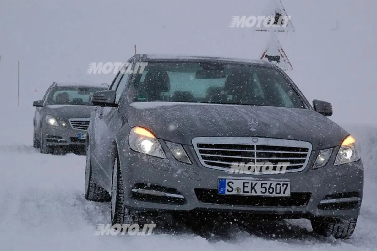 Mercedes-Benz 4Matic (20)