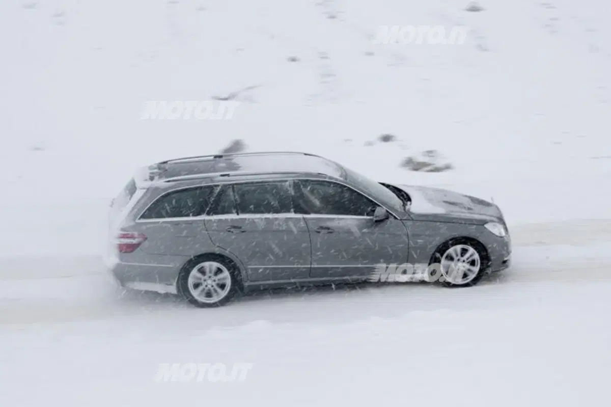 Mercedes-Benz 4Matic (21)