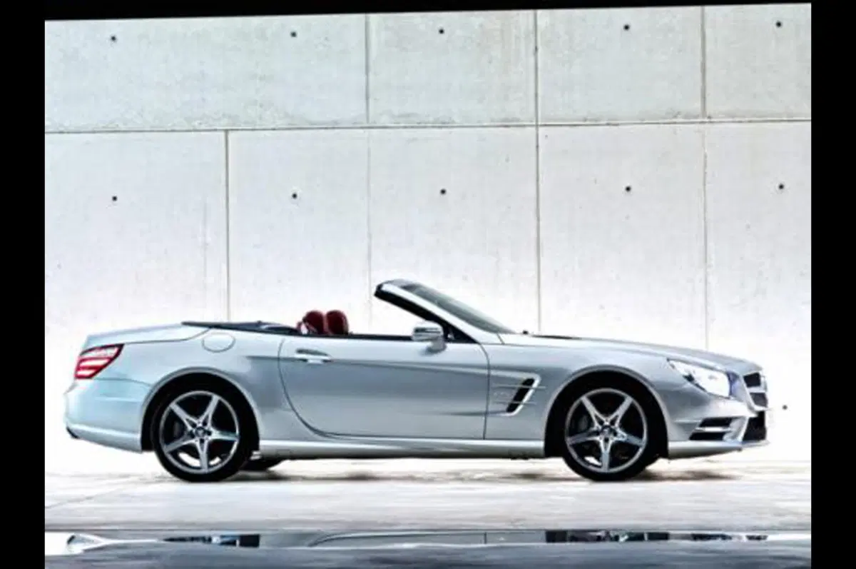 Nuova Mercedes-Benz SL (19)