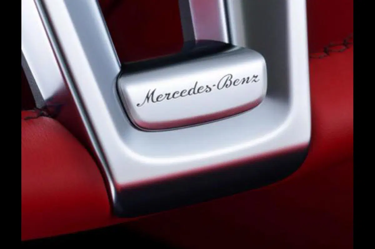 Nuova Mercedes-Benz SL (33)
