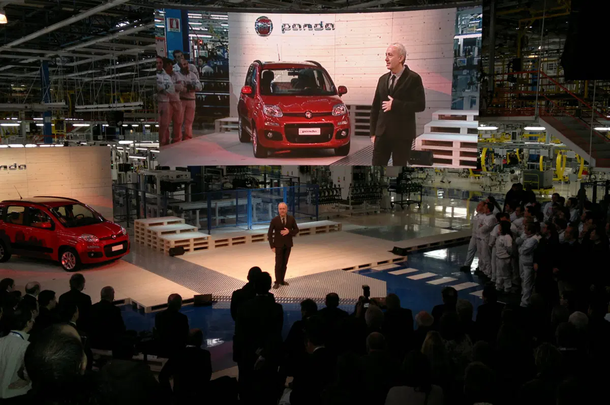 Fiat Panda: Elkann e Marchionne, emozione a Pomigliano (4)