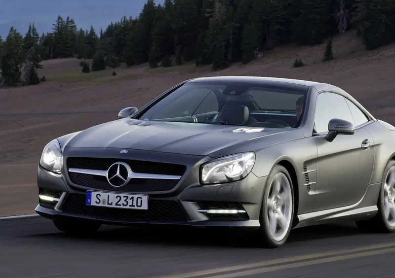 Mercedes-Benz SL: tutte le informazioni ufficiali