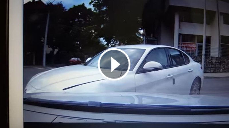 Alfa Romeo Giulia: telecamera riprende il primo tamponamento [Video]