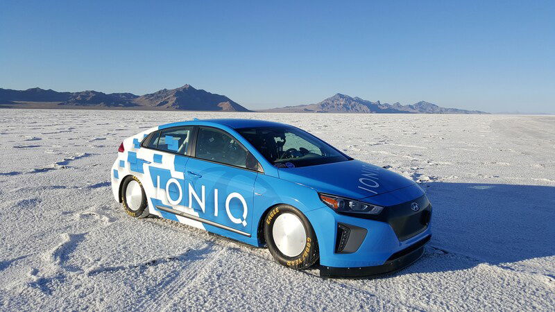 Hyundai Ioniq, &egrave; suo il record di velocit&agrave; per ibride