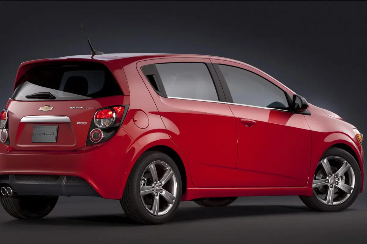 Chevrolet Sonic RS (2)