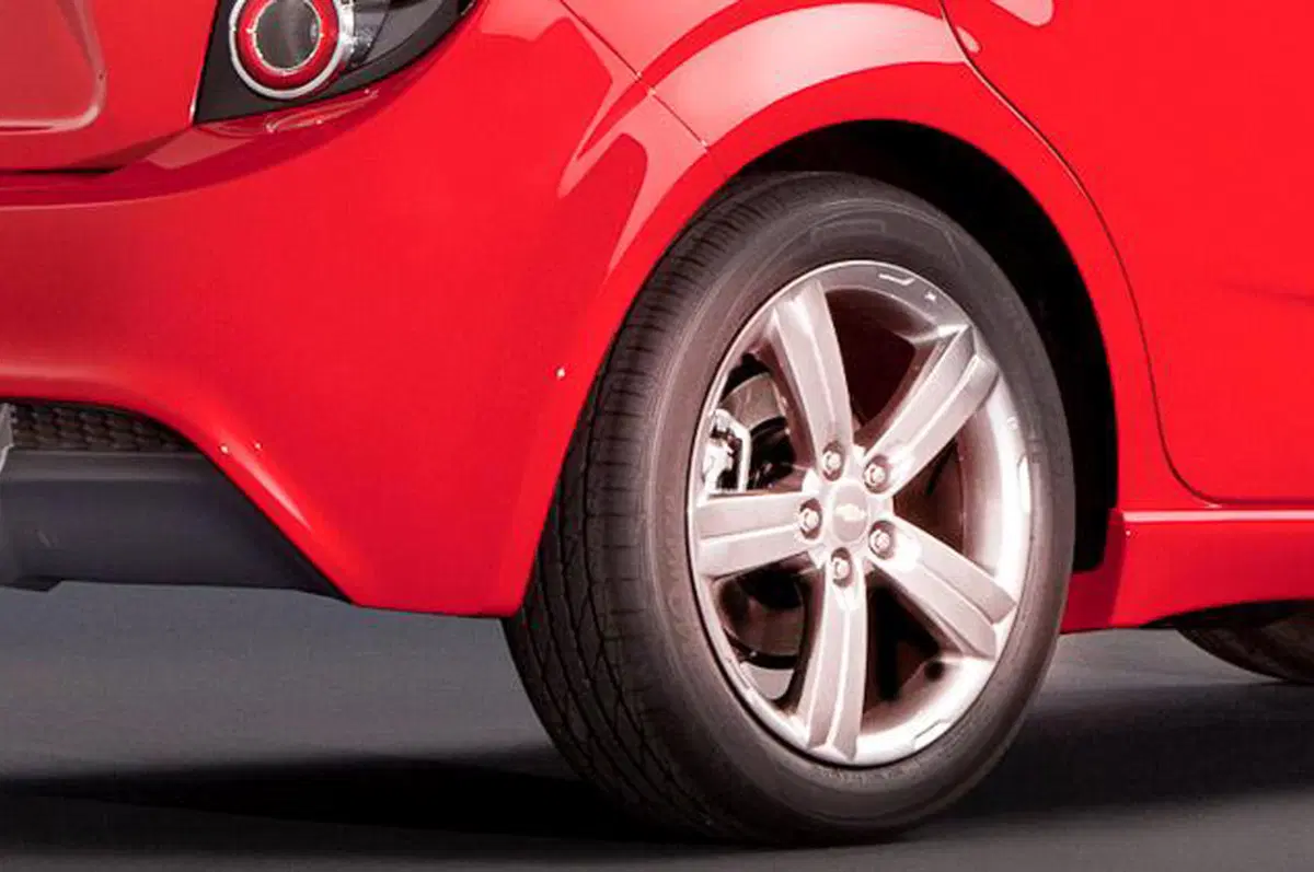 Chevrolet Sonic RS (5)