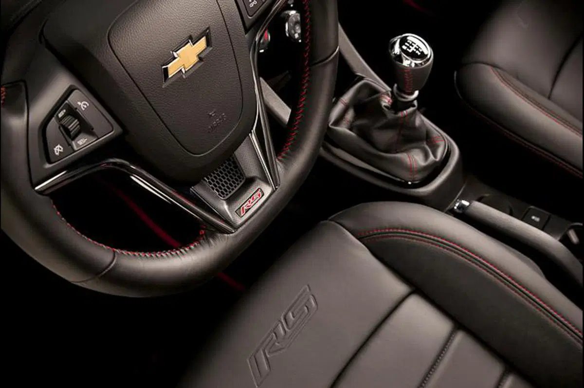 Chevrolet Sonic RS (9)