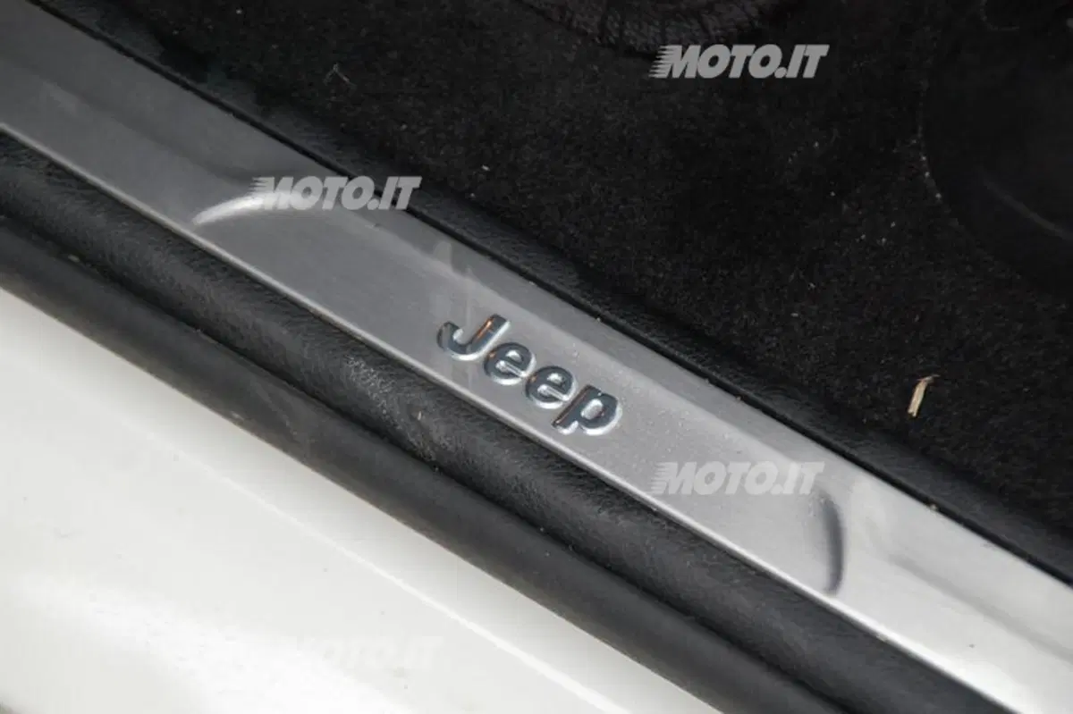 Jeep Grand Cherokee V6 TD Limited (54)