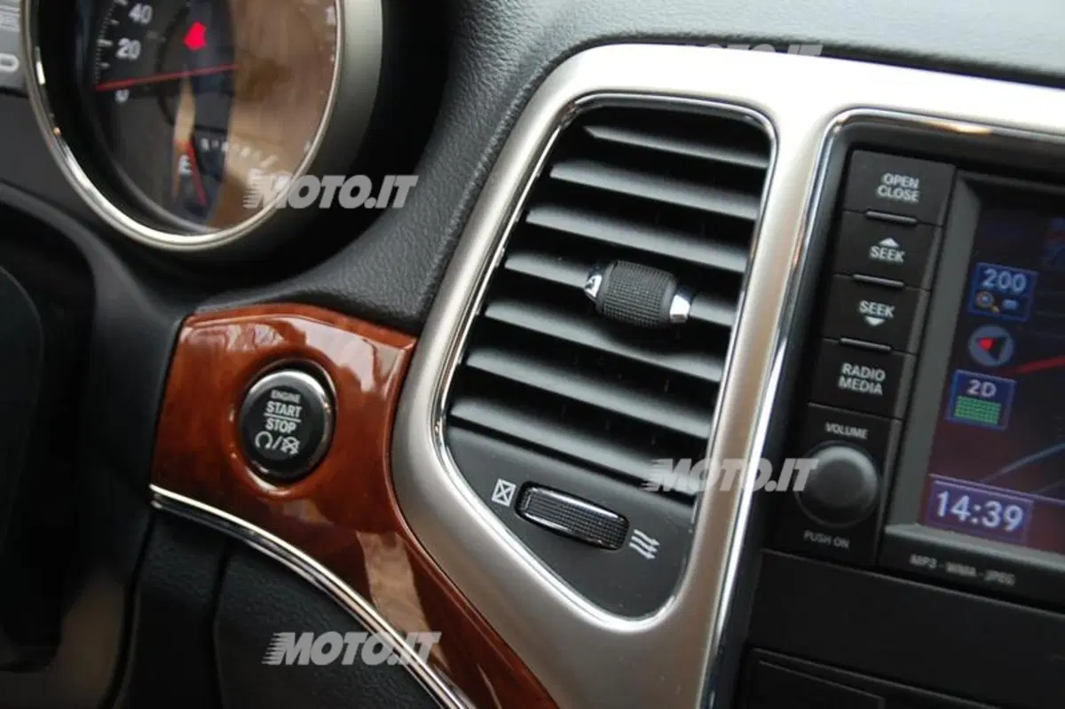 Jeep Grand Cherokee V6 TD Limited (56)