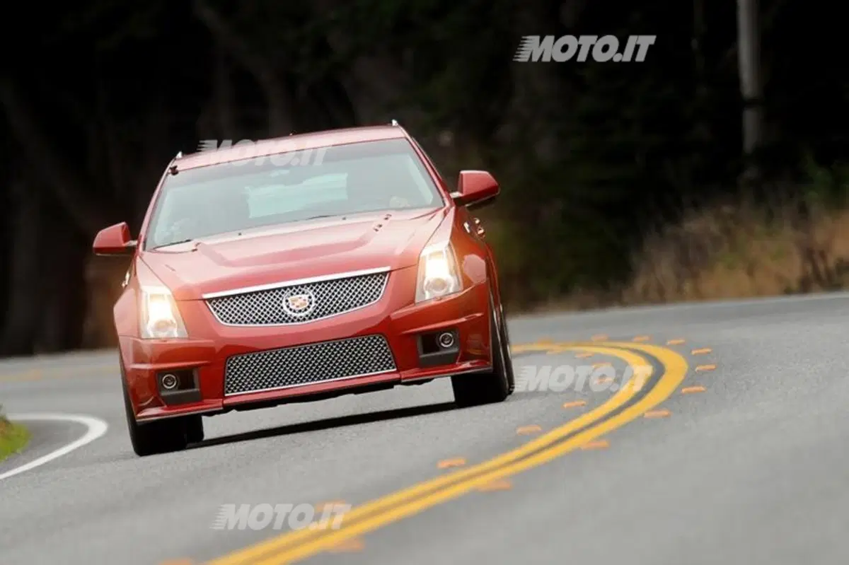 Cadillac CTS-V Wagon (3)