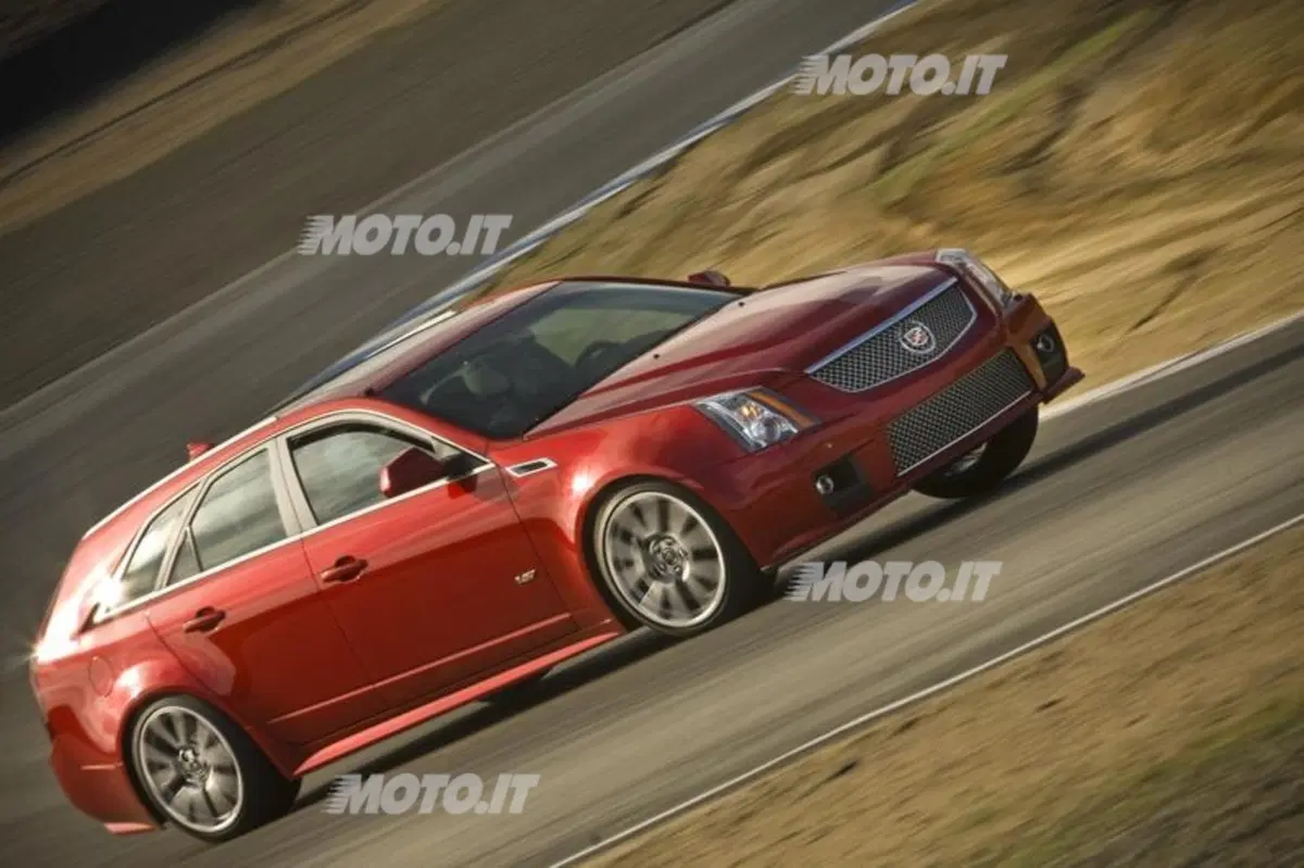 Cadillac CTS-V Wagon (4)