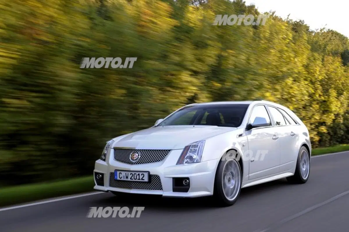 Cadillac CTS-V Wagon (22)