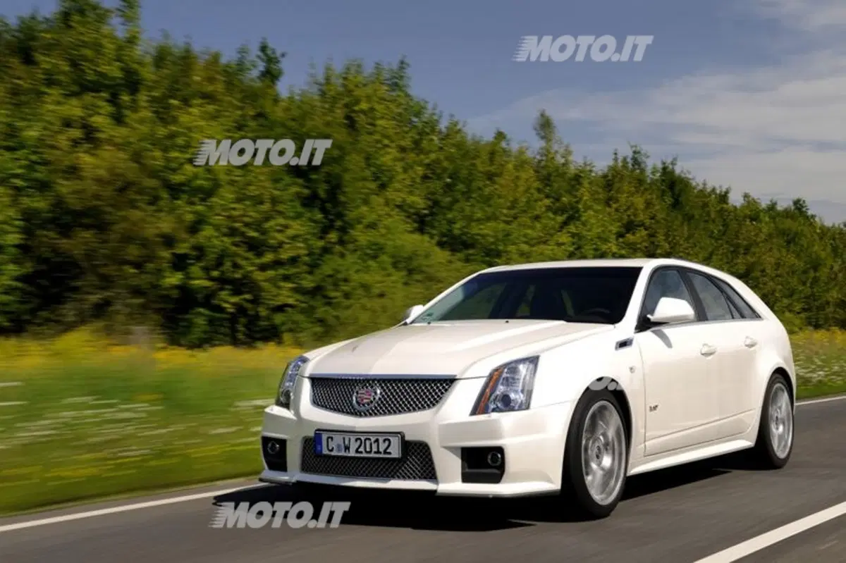 Cadillac CTS-V Wagon (23)