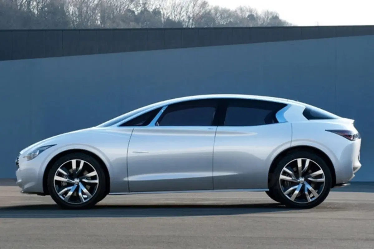 L’Infiniti DX sarà prodotto dalla Magna Steyr (2)