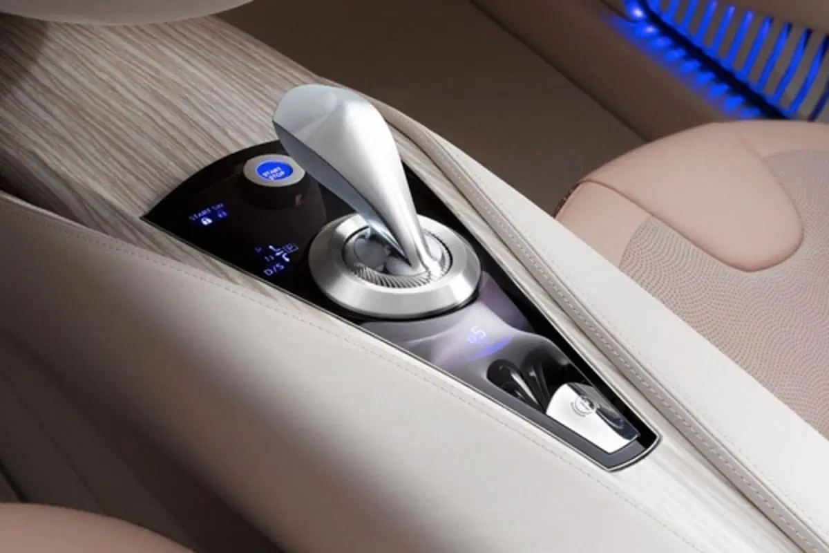 L’Infiniti DX sarà prodotto dalla Magna Steyr (20)