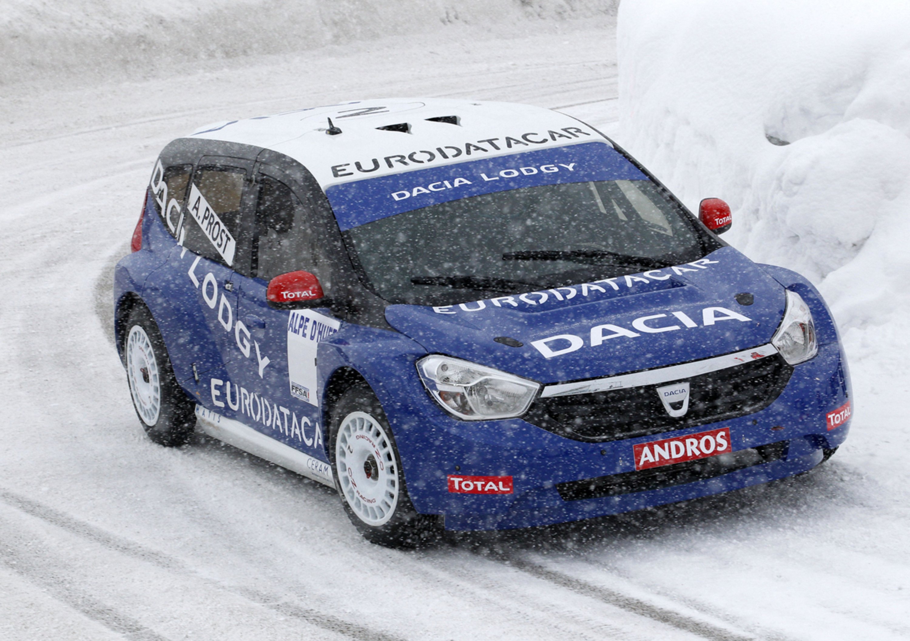 Trofeo Andros: seconda vittoria per Prost su Dacia Lodgy &ldquo;Ice&rdquo;