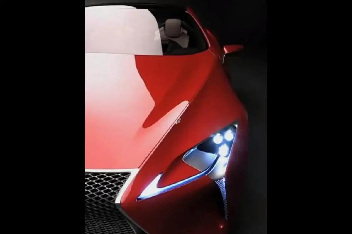 Lexus LF-Lc: svelate le linee della concept (4)