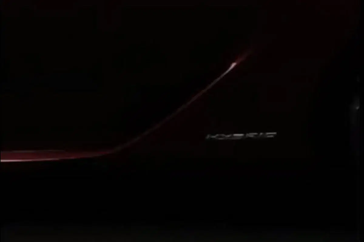 Lexus LF-Lc: svelate le linee della concept (12)