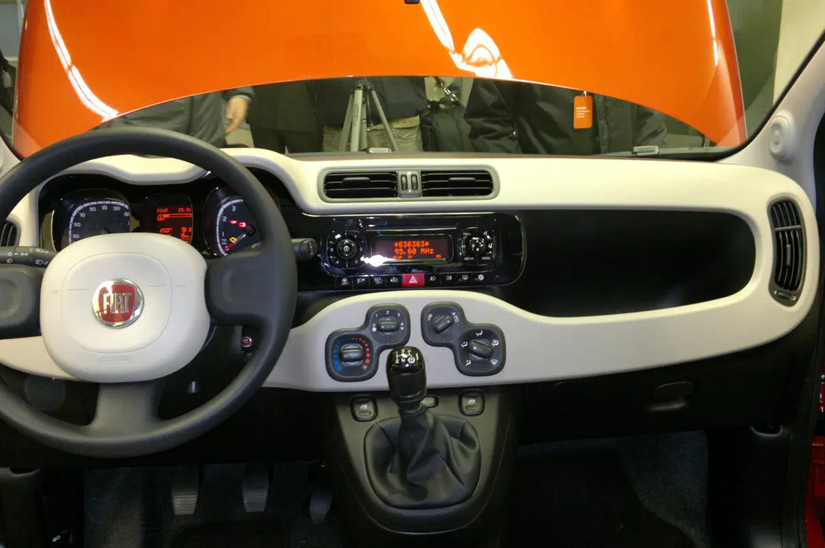 Nuova Fiat Panda: al via le ordinazioni con un cartoon dedicato (25)
