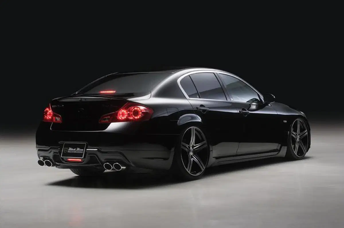 Infiniti G37 By Wald International (2)
