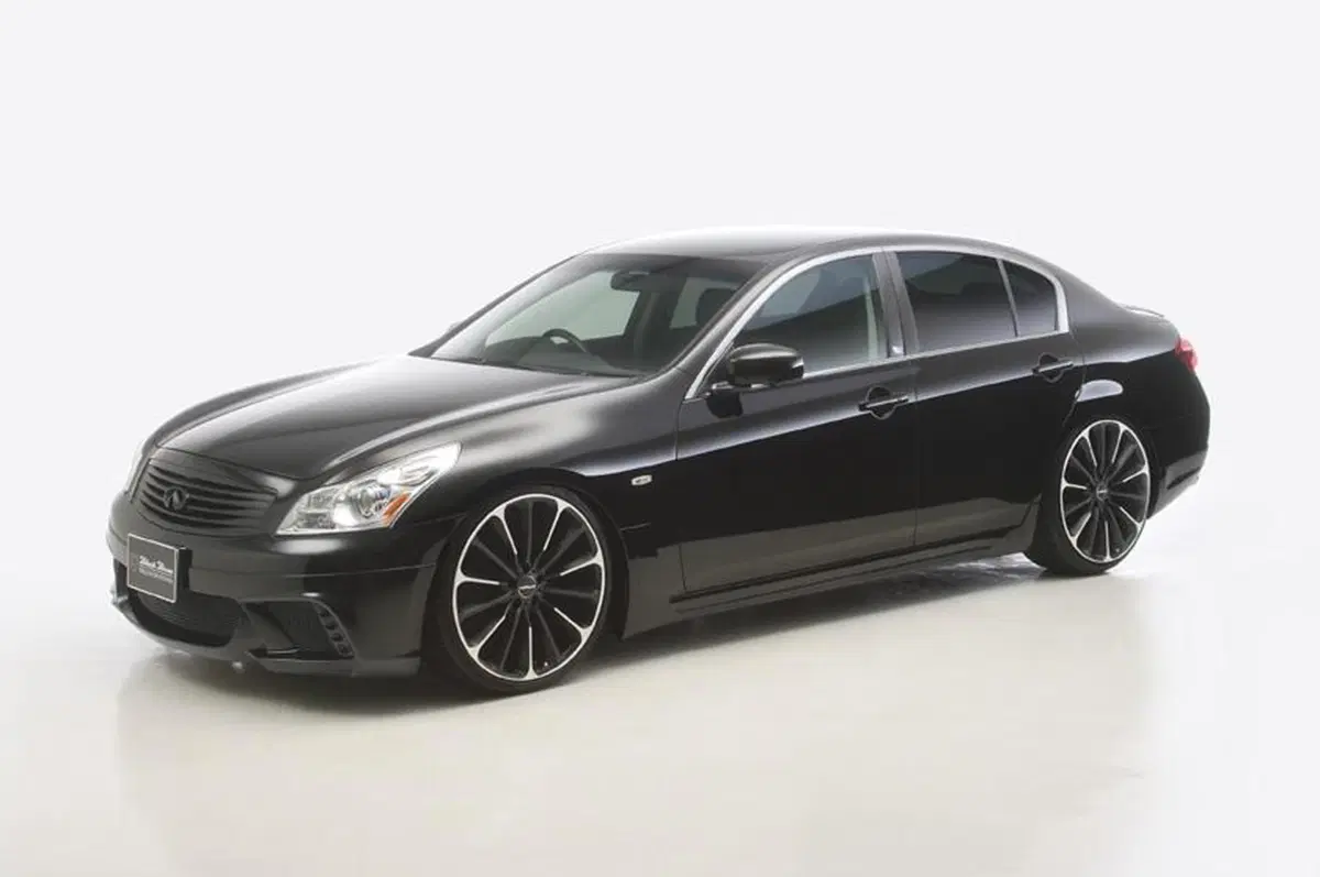 Infiniti G37 By Wald International (3)