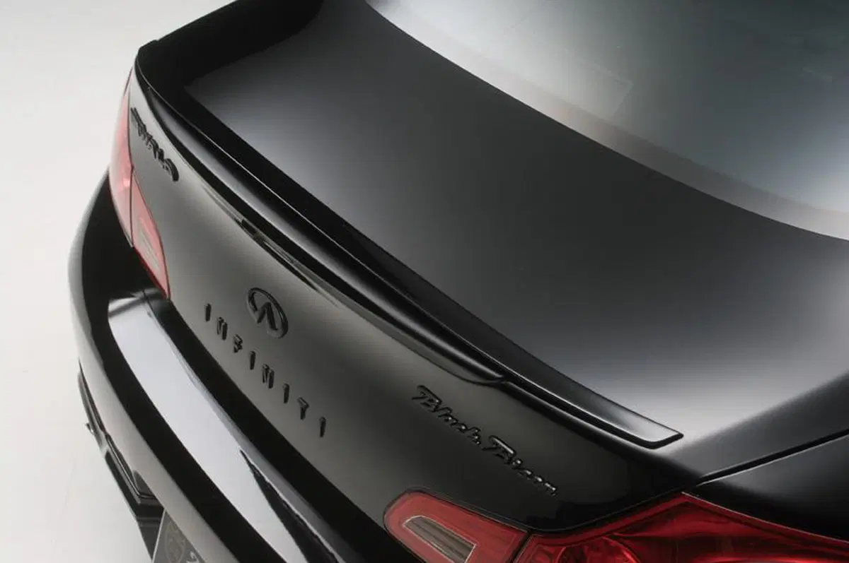Infiniti G37 By Wald International (14)