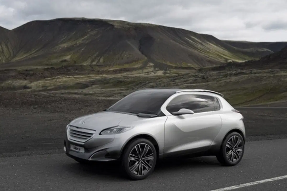 Peugeot 2008: confermato il SUV compatto del Leone (3)